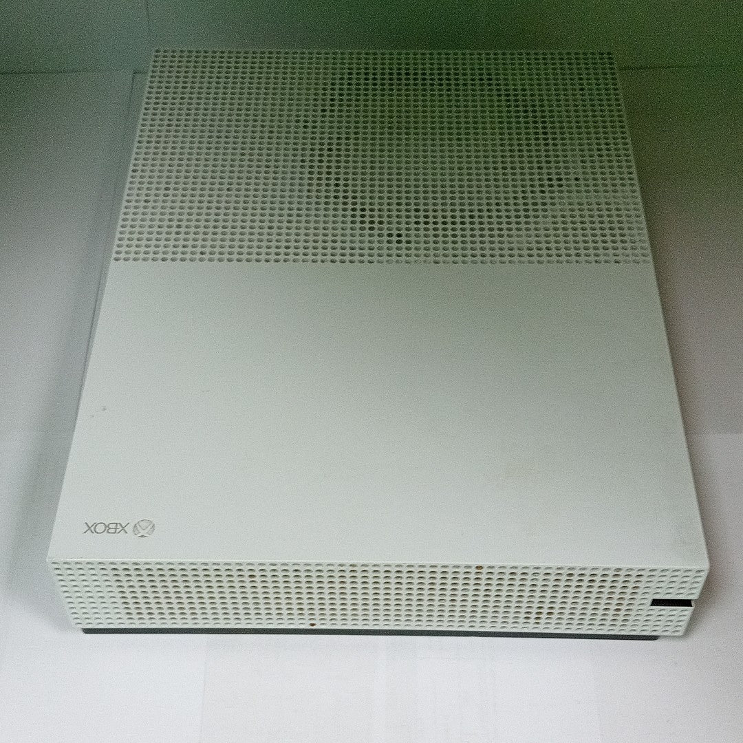CONSOLA DE VIDEOJUEGO MICROSOFT XBOX ONE S 1 TB (SEMINUEVO)