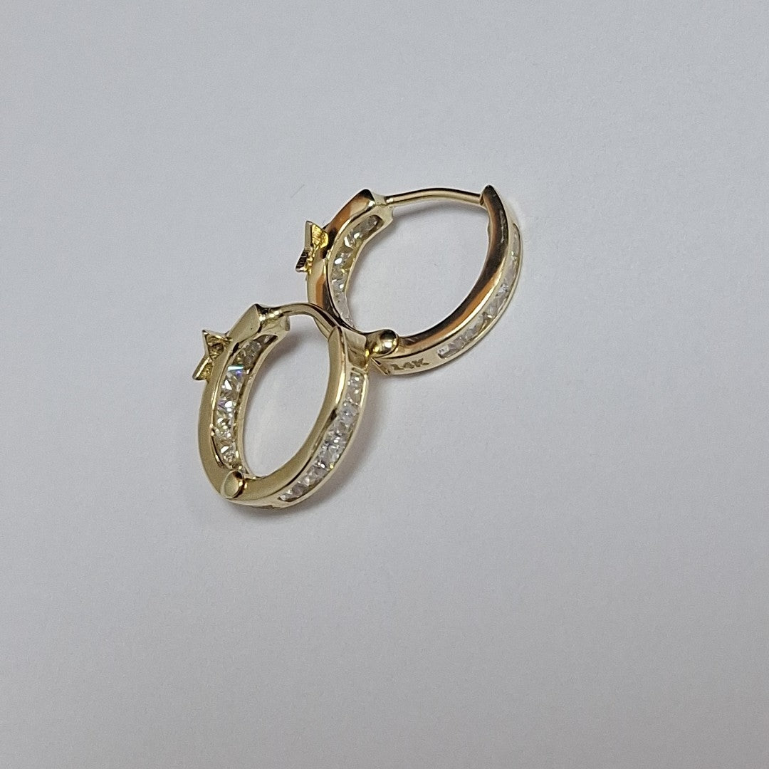 HUGGIES ORO 14K 1.3 (NUEVO)