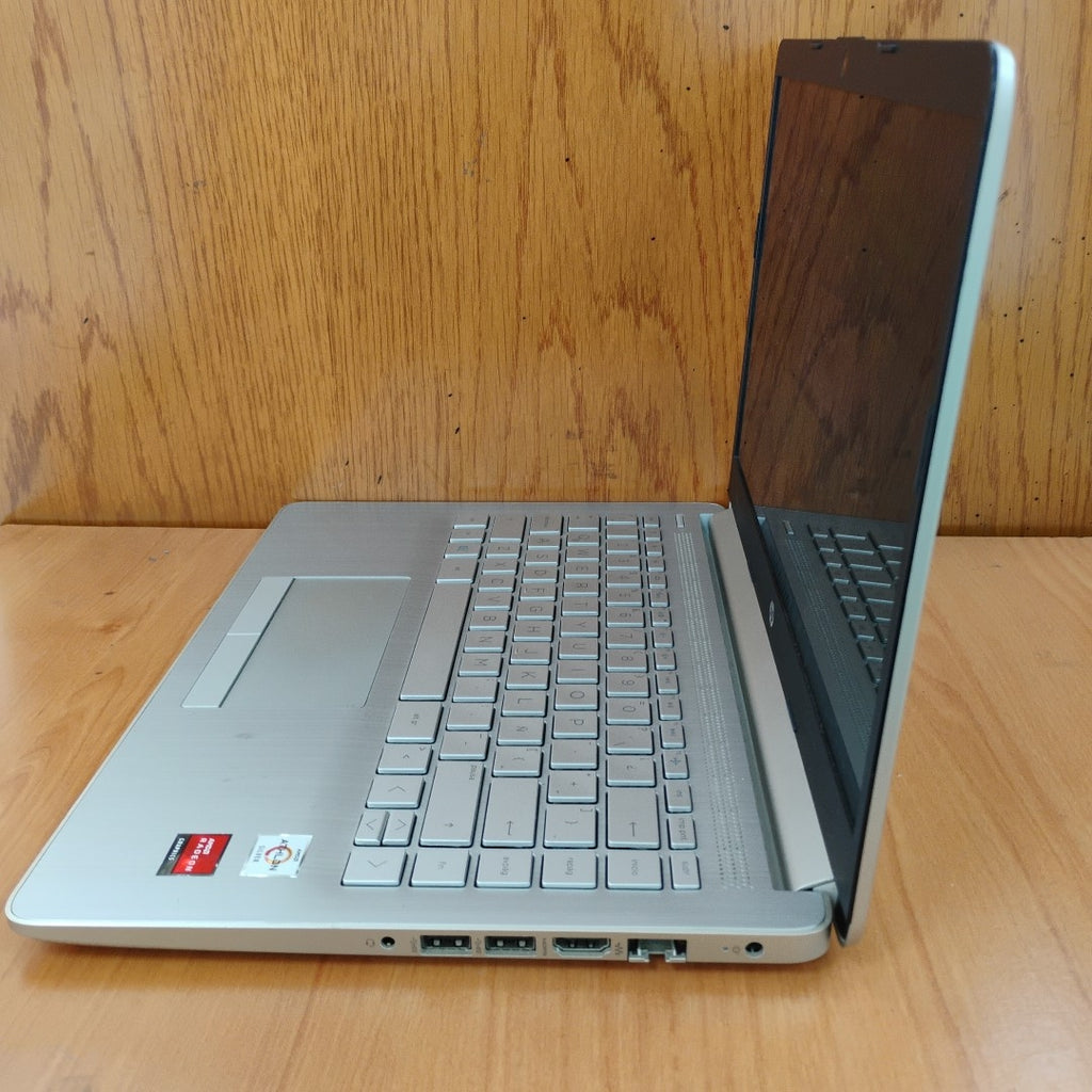 LAPTOP HP 14-DK1514LA (2021) 128 GB SSD 4 GB RAM (SEMINUEVO)