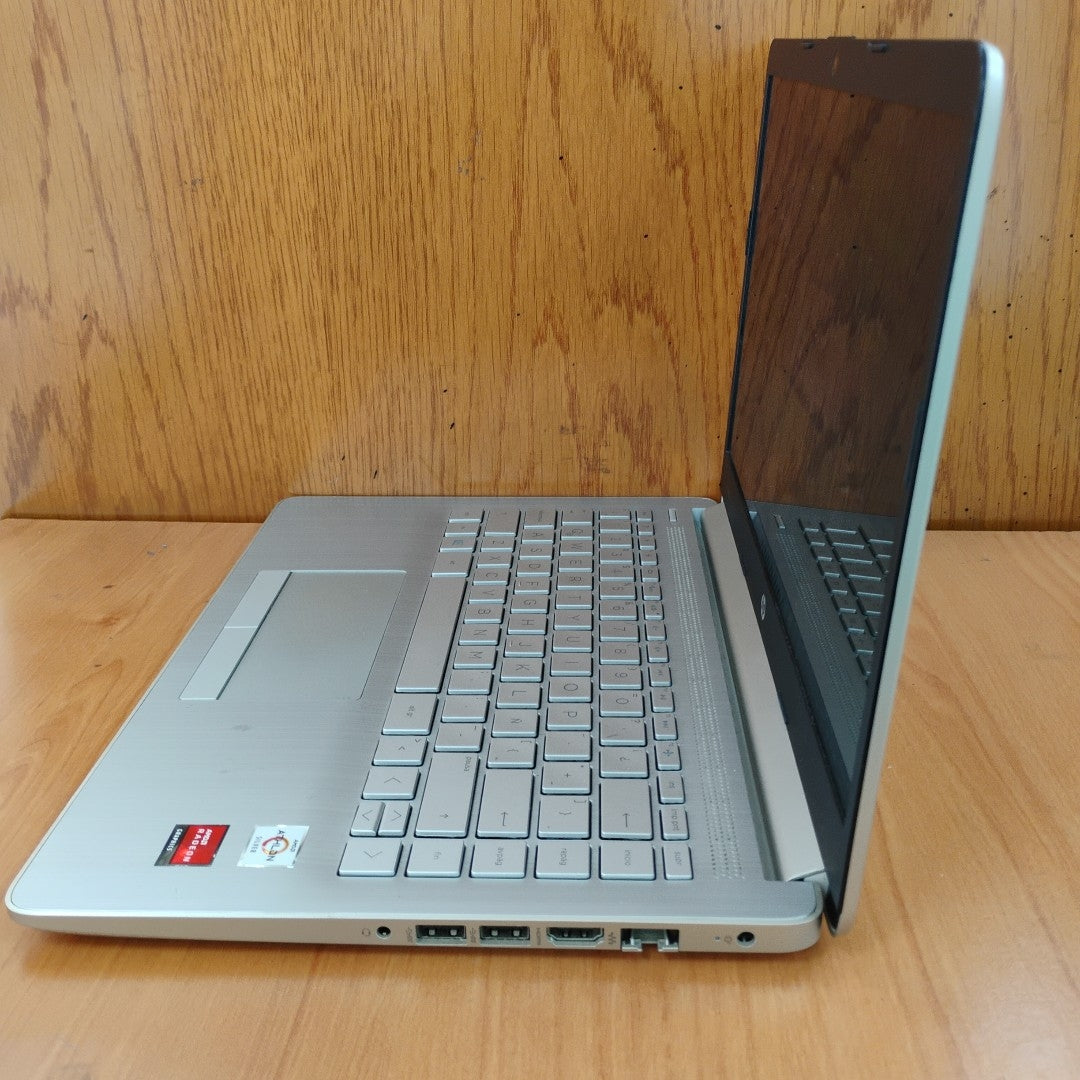 LAPTOP HP 14-DK1514LA (2021) 128 GB SSD 4 GB RAM (SEMINUEVO)