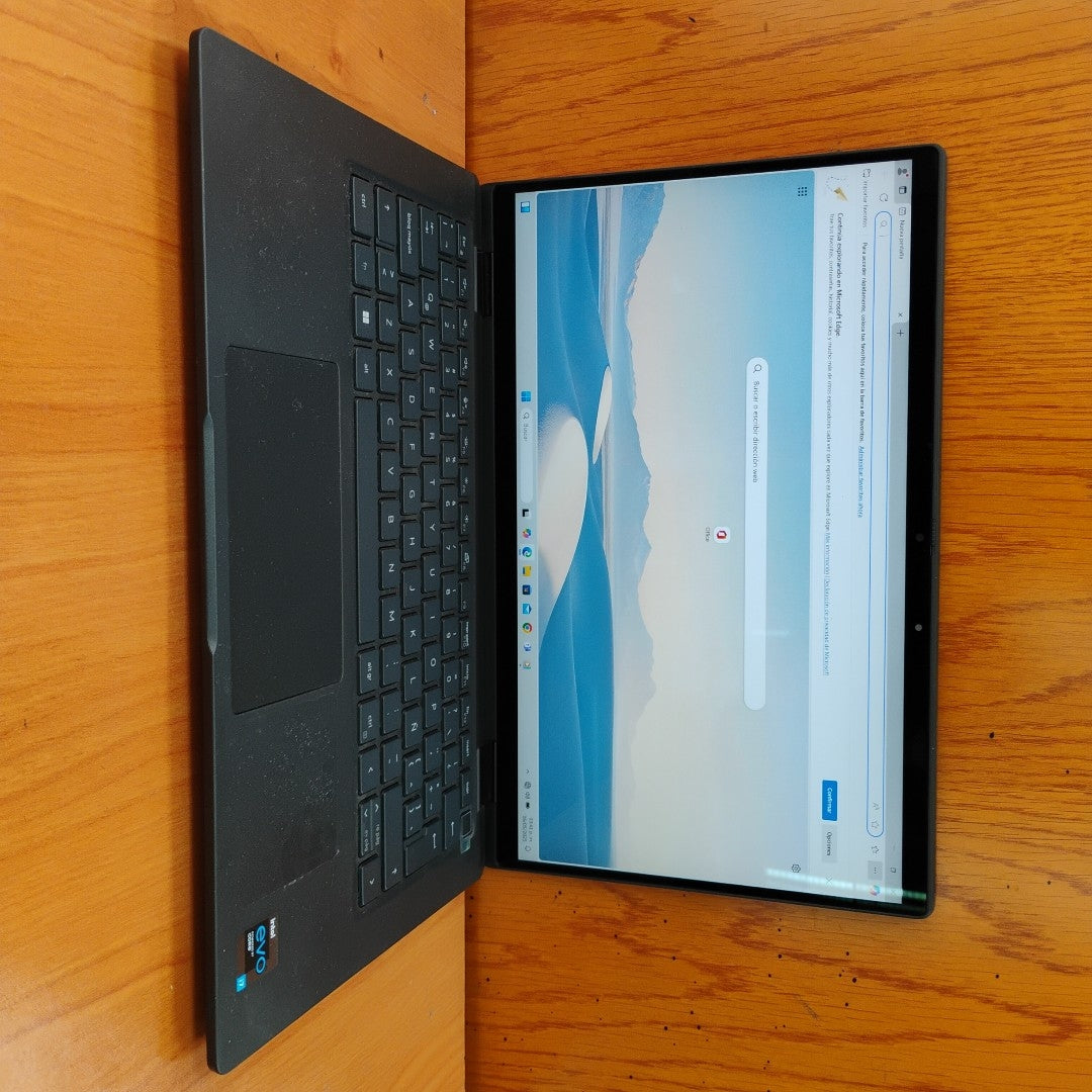 LAPTOP DELL LATITUDE 7420 (2023) (SEMINUEVO)