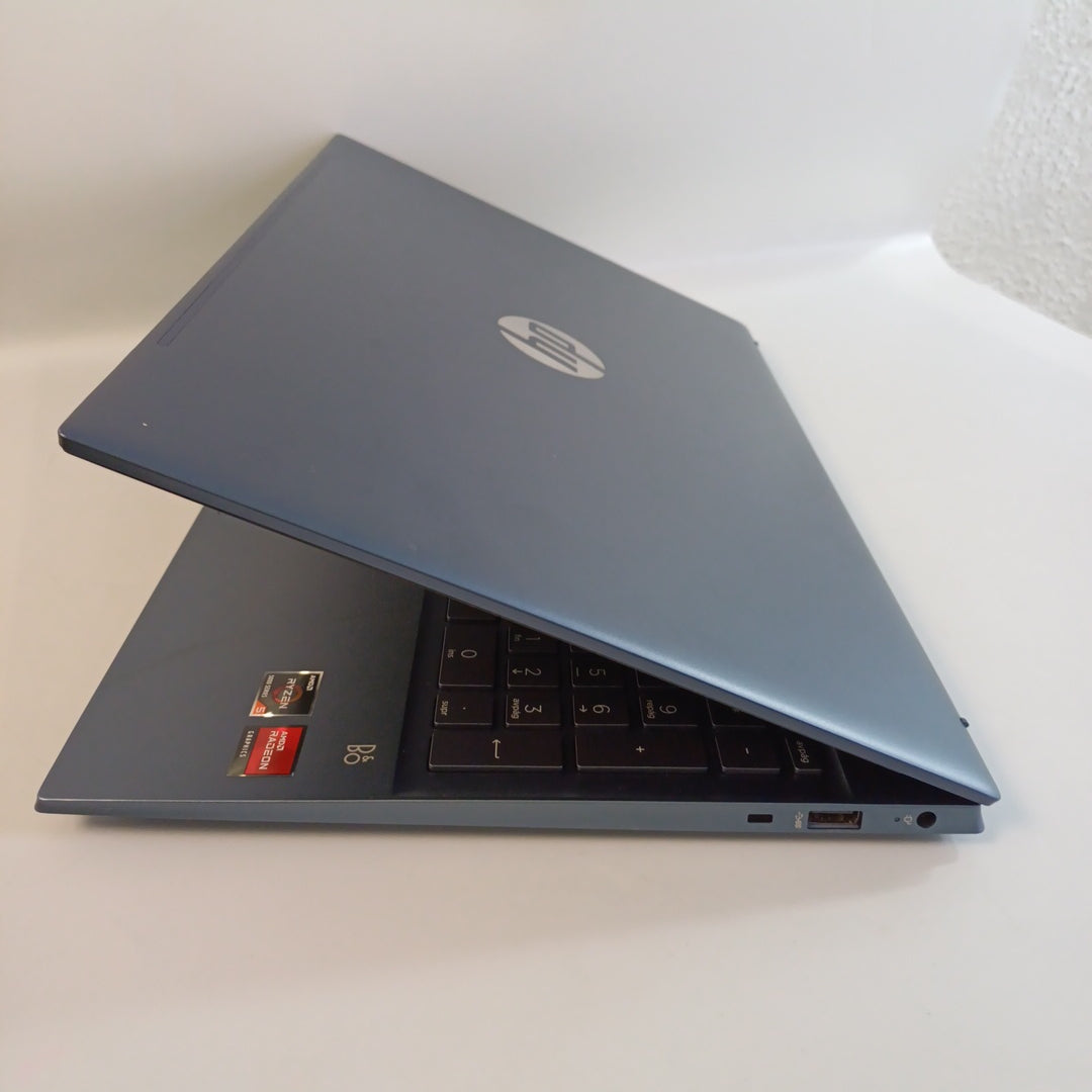 LAPTOP HP PAVILION 15-EH1509LA (2022) 512 GB SSD 8 GB RAM (SEMINUEVO)