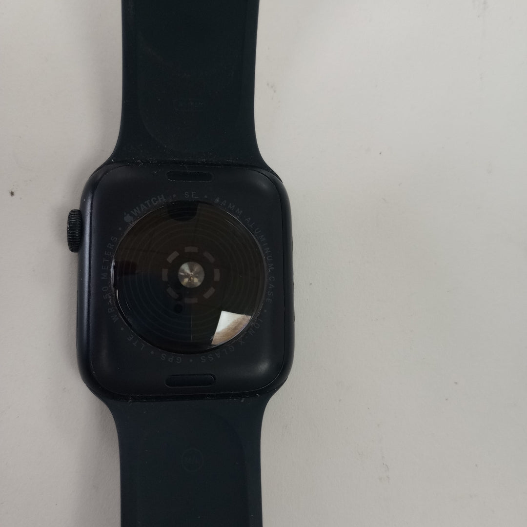 SMARTWATCH APPLE SE 2 ALUMINIO A2727 44 MM GPS + CELULAR (SEMINUEVO)