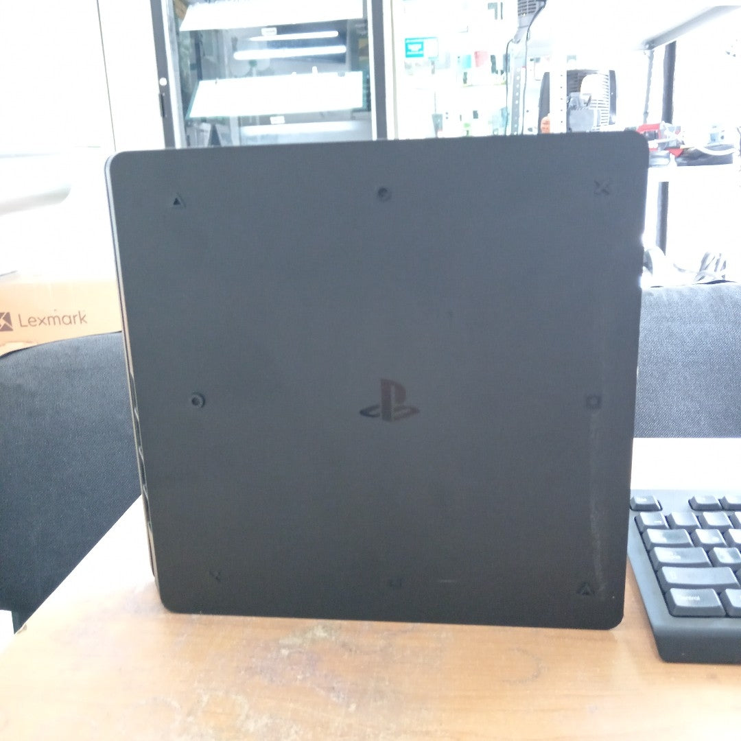 CONSOLA DE VIDEOJUEGO SONY PS4 SLIM 1 TB (SEMINUEVO)