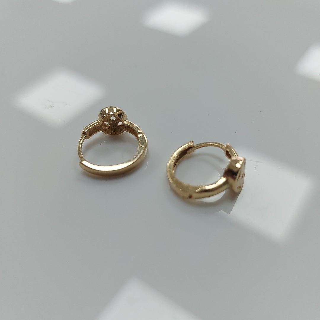 HUGGIES ORO 14K 2.1 (NUEVO)