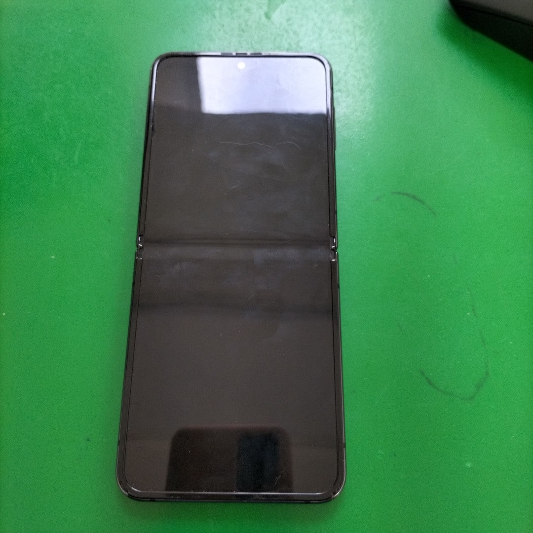 CELULAR SAMSUNG GALAXY Z FLIP4 SM-F721U1 256 GB 8 GB RAM (SEMINUEVO)