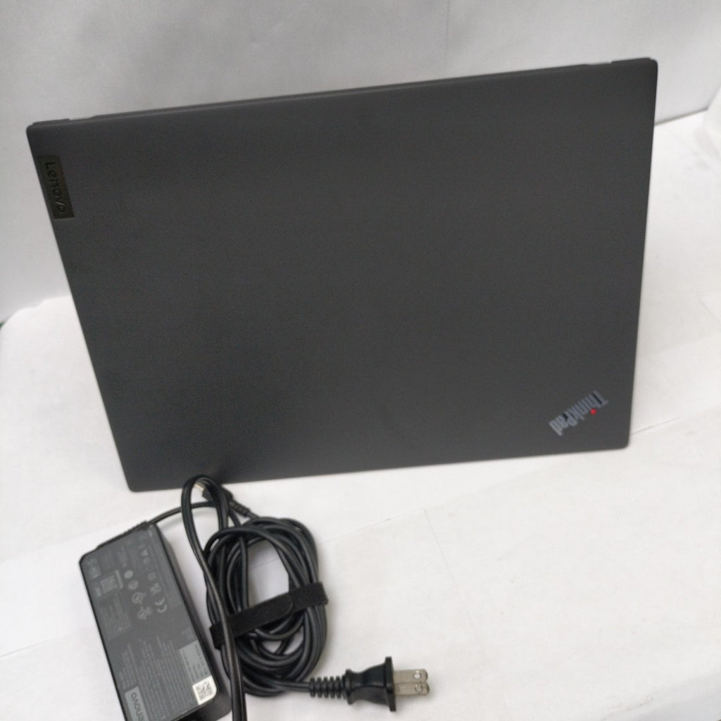 LAPTOP LENOVO THINKPAD T14S GEN 3 (2022) 512 GB SSD 16 GB RAM (SEMINUEVO)
