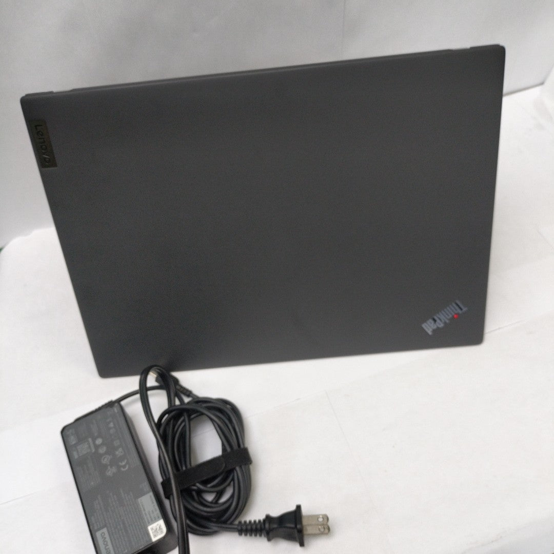LAPTOP LENOVO THINKPAD T14S GEN 3 (2022) 512 GB SSD 16 GB RAM (SEMINUEVO)