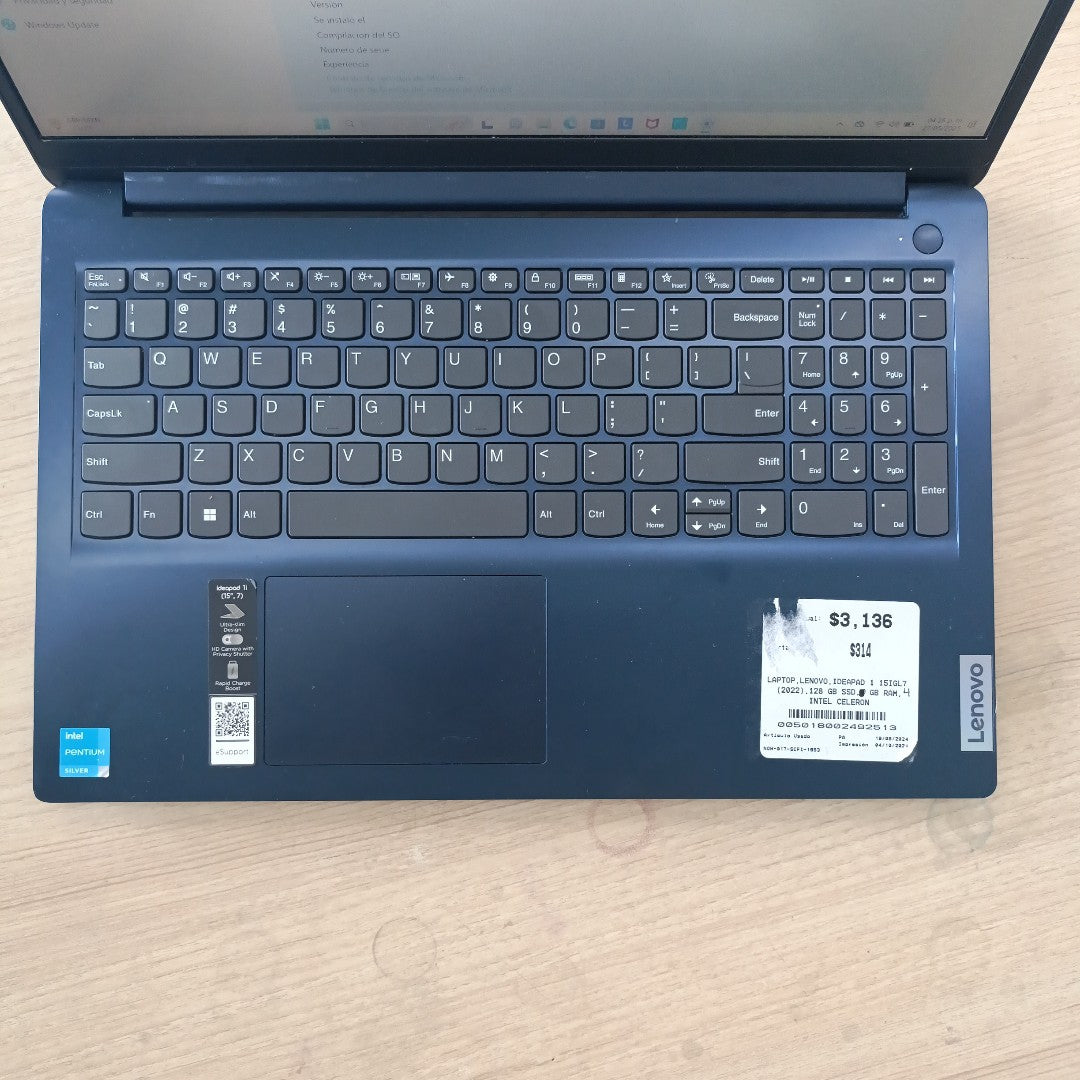 LAPTOP LENOVO IDEAPAD 1 15IGL7 (2022) 128 GB SSD 8 GB RAM (SEMINUEVO)