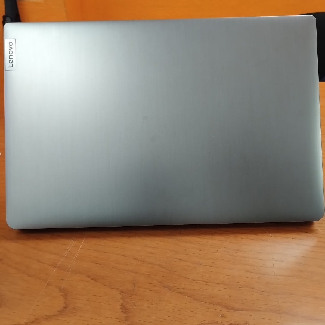 LAPTOP LENOVO IDEAPAD 3 15ITL6 (2022) 512 GB SSD 8 GB RAM (SEMINUEVO)