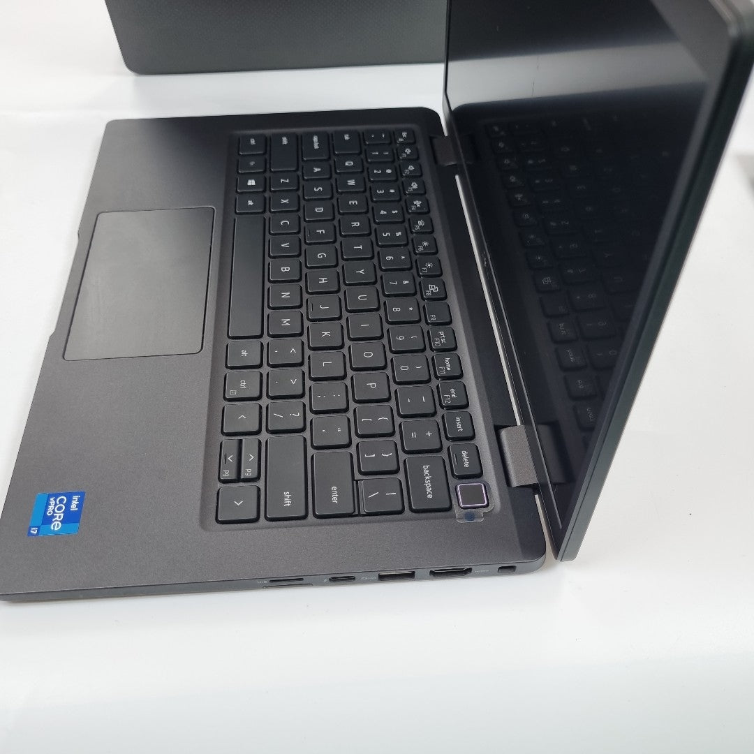 LAPTOP DELL LATITUDE 7320 DETACHABLE (2022) 256 GB SSD 16 GB RAM (SEMINUEVO)