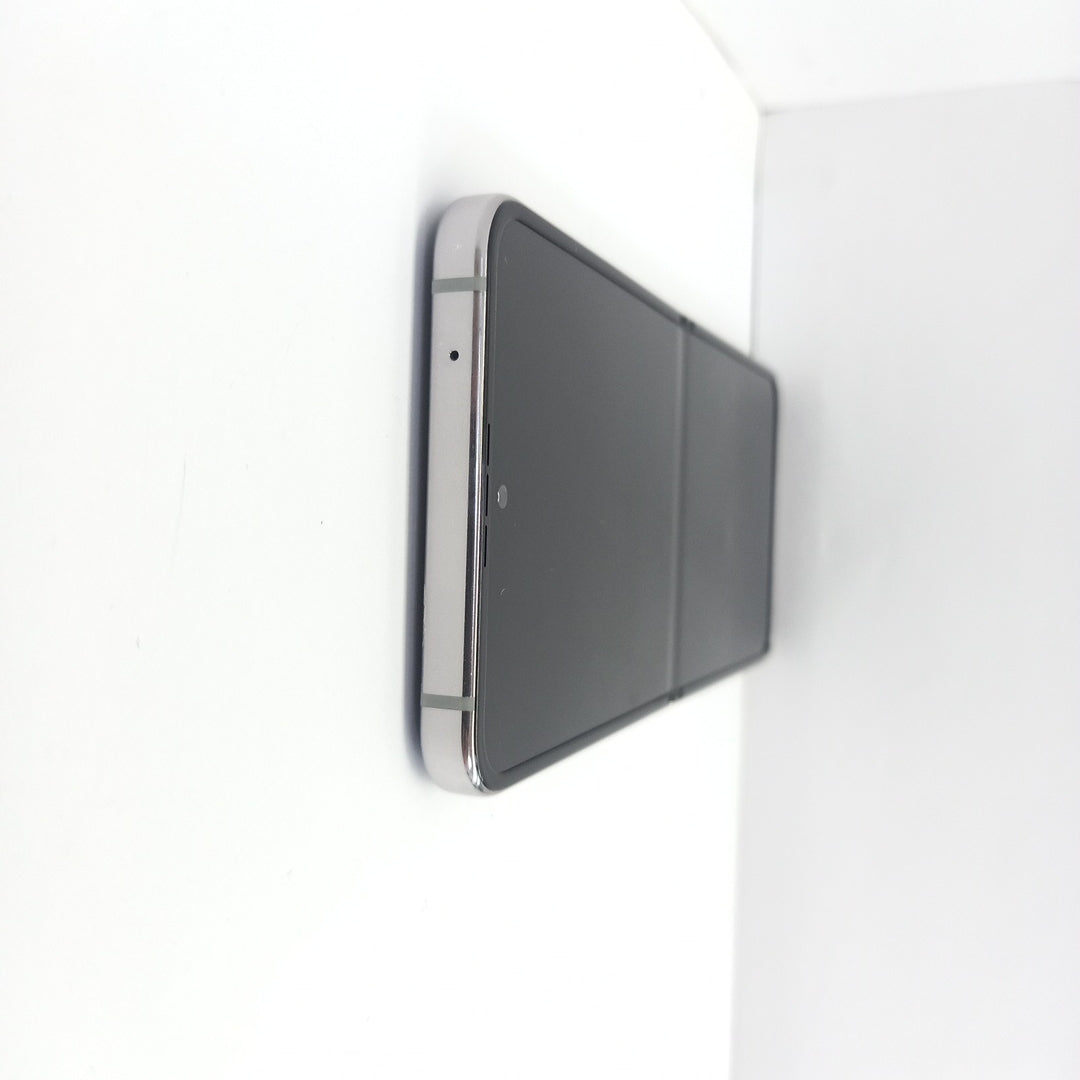 CELULAR SAMSUNG GALAXY Z FLIP4 SM-F721U1 256 GB 8 GB RAM (SEMINUEVO)