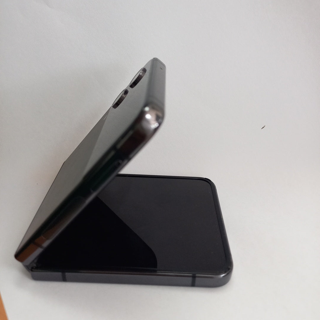 CELULAR SAMSUNG GALAXY Z FLIP4 SM-F721U1 256 GB 8 GB RAM (SEMINUEVO)