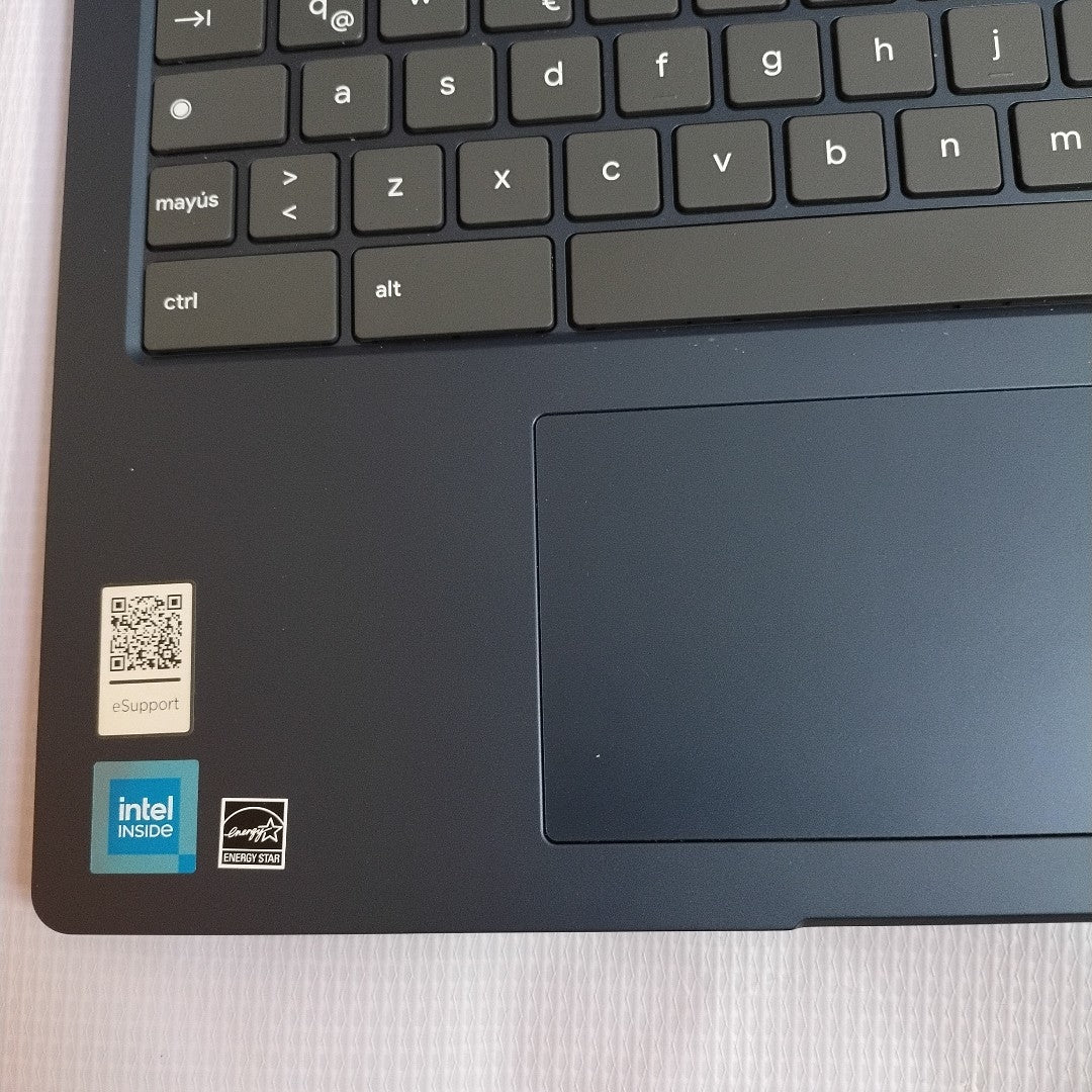 LAPTOP LENOVO IDEAPAD 3 CHROME 15IJL6 (2024) 128 GB EMMC 8 GB RAM (SEMINUEVO)
