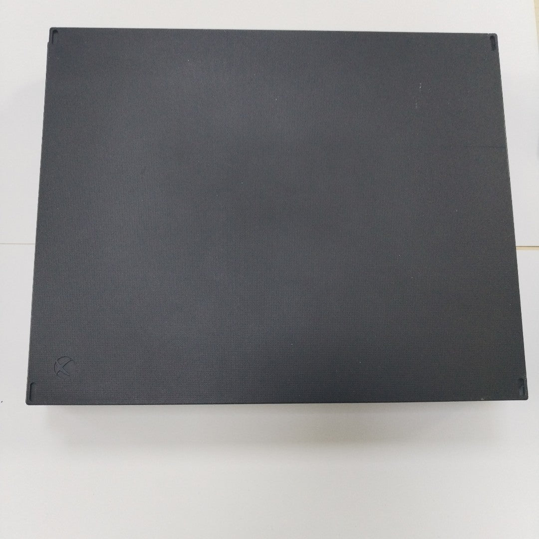 CONSOLA DE VIDEOJUEGO MICROSOFT XBOX ONE X 1 TB (SEMINUEVO)