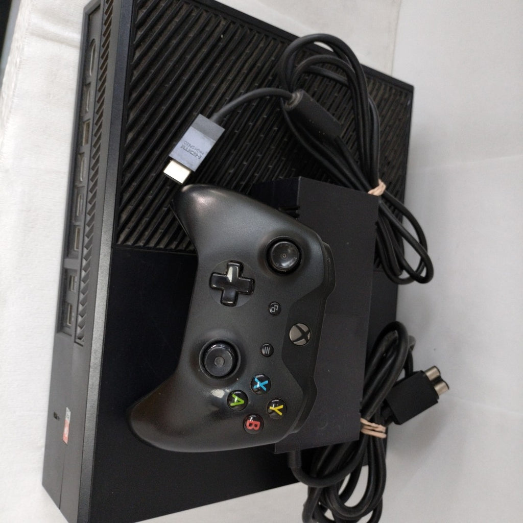 CONSOLA DE VIDEOJUEGO MICROSOFT XBOX ONE 1 TB (SEMINUEVO)