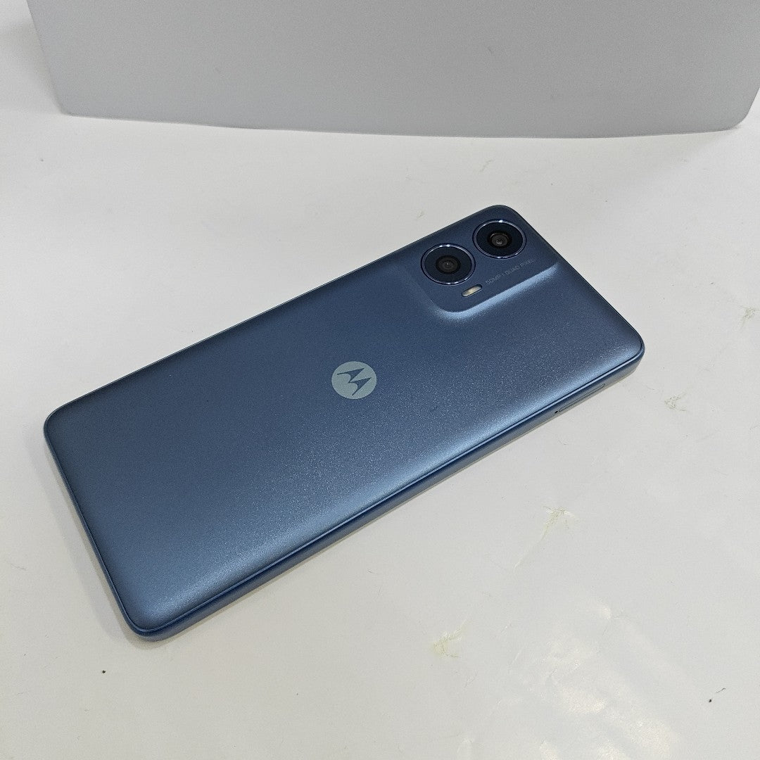 CELULAR MOTOROLA MOTO G24 POWER XT2425-1 (2024) 256 GB 8 GB RAM (SEMINUEVO)