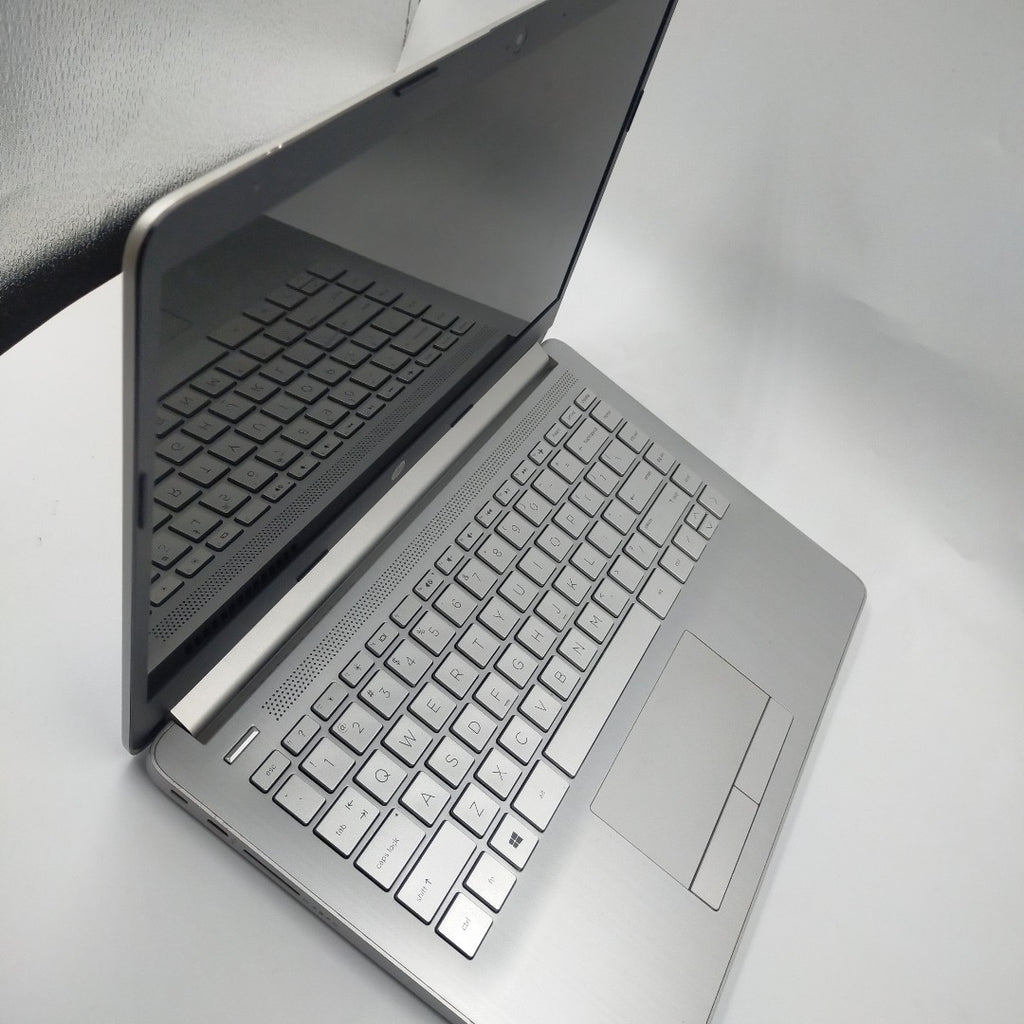 LAPTOP HP 14-DK1025WM (2021) 256 GB SSD 8 GB RAM (SEMINUEVO)