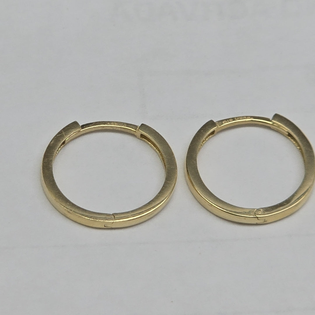 HUGGIES ORO 14K 1.5 (NUEVO)