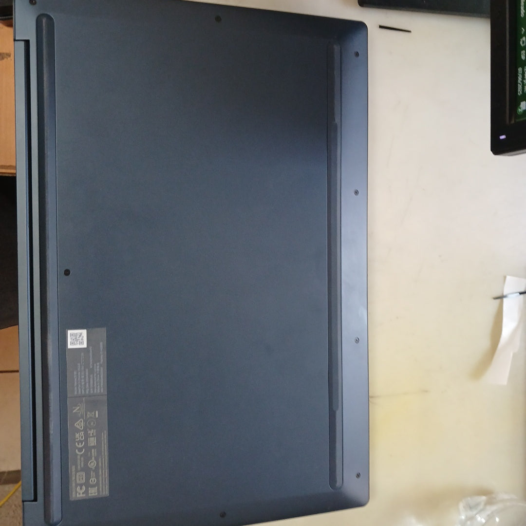 LAPTOP LENOVO IDEAPAD 3 CHROME 15IJL6 (2024) 128 GB EMMC 8 GB RAM (SEMINUEVO)