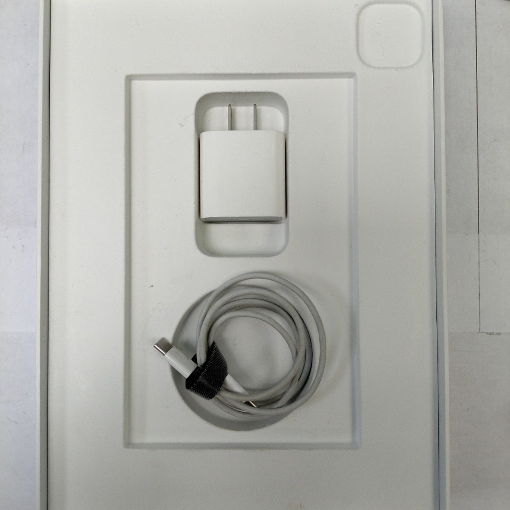 TABLETA APPLE IPAD PRO 3 11" A2377 256 GB 8 GB RAM (SEMINUEVO)