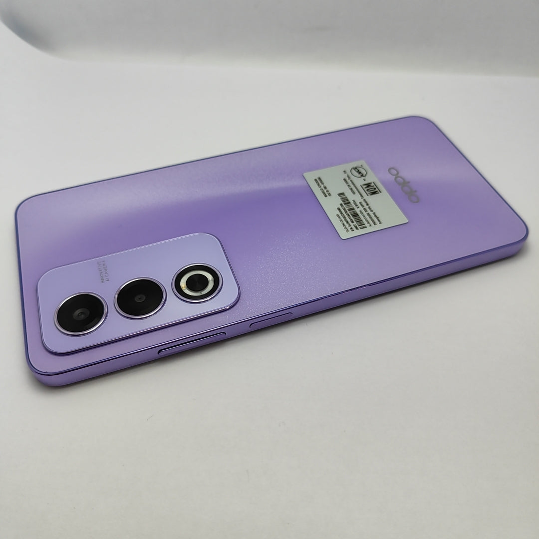 CELULAR OPPO  A80 5G CPH2639 (2024) 256 GB 8 GB RAM (SEMINUEVO)