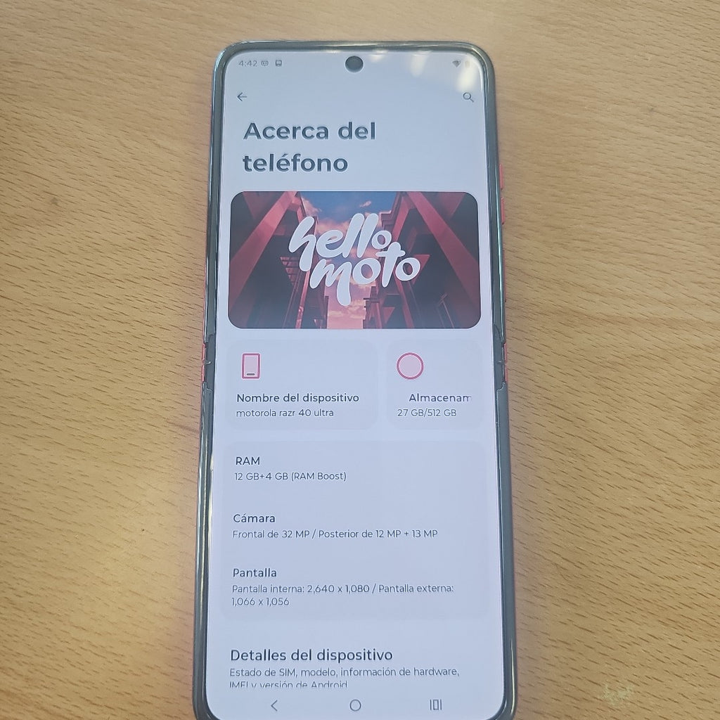 CELULAR MOTOROLA RAZR 40 ULTRA XT2321-1 (2023) 512 GB 12 GB RAM (SEMINUEVO)