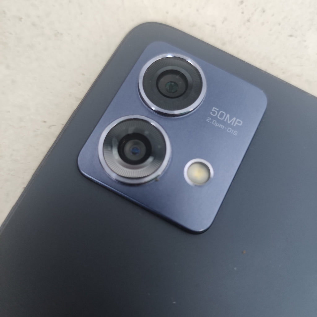 CELULAR MOTOROLA MOTO G84 XT2347-1 (2023) 256 GB 8 GB RAM (SEMINUEVO)