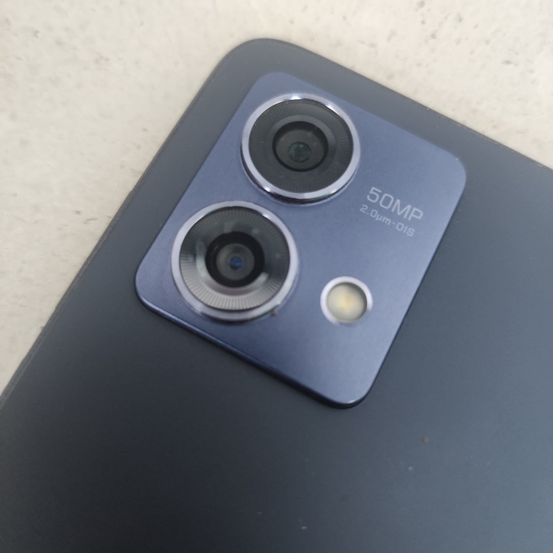 CELULAR MOTOROLA MOTO G84 XT2347-1 (2023) 256 GB 8 GB RAM (SEMINUEVO)