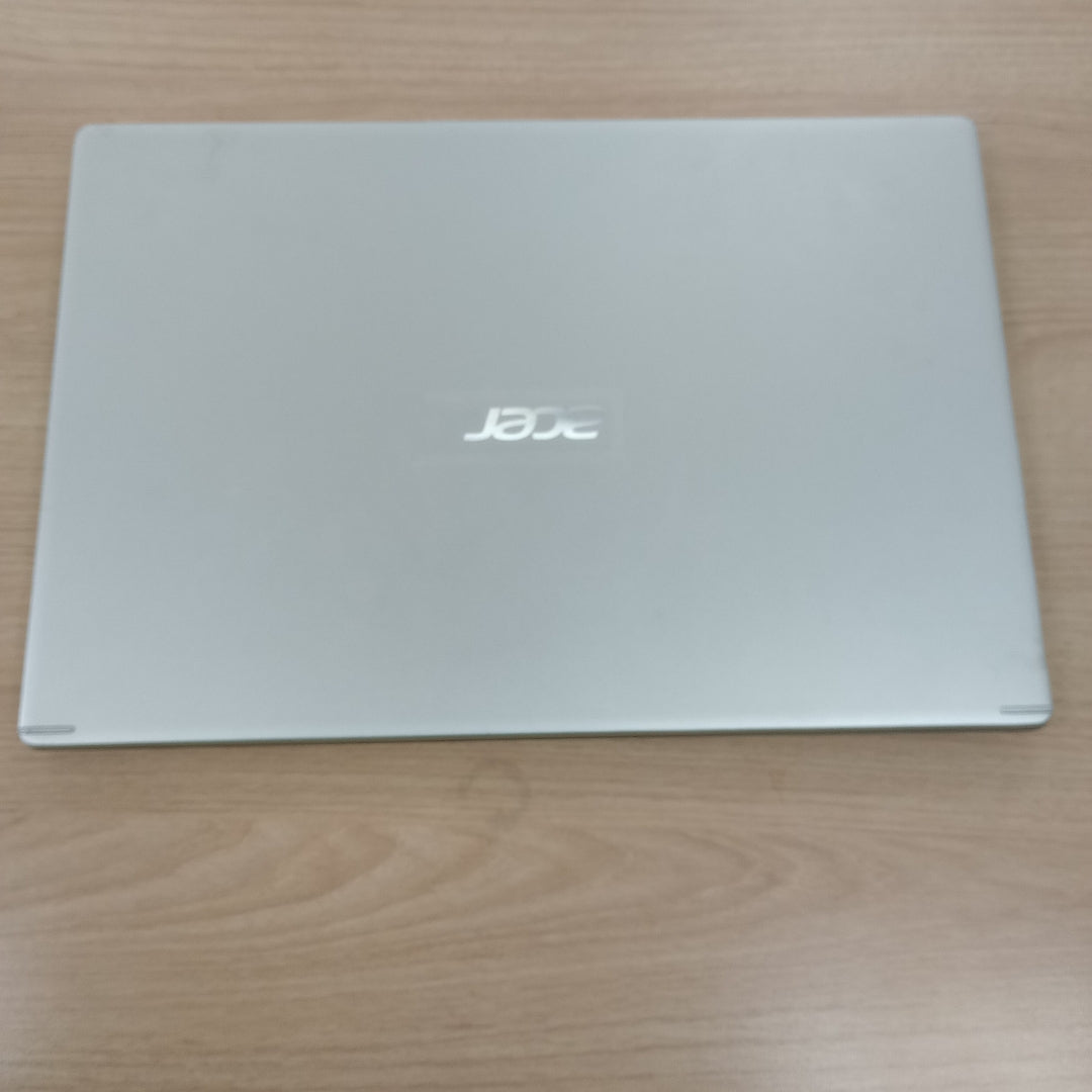 LAPTOP ACER ASPIRE A515-45-R4PQ (2022) 1 TB + 256 GB SSD 8 GB RAM (SEMINUEVO)