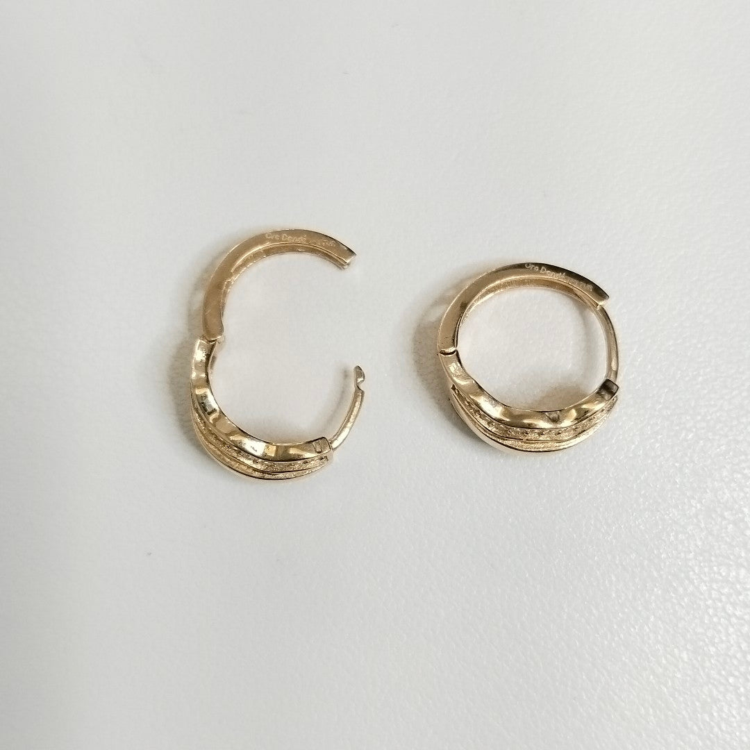 HUGGIES ORO 14K 2.5 (NUEVO)