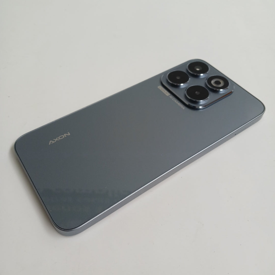 CELULAR ZTE AXON 70 Z2459 256 GB 6 GB RAM (SEMINUEVO)
