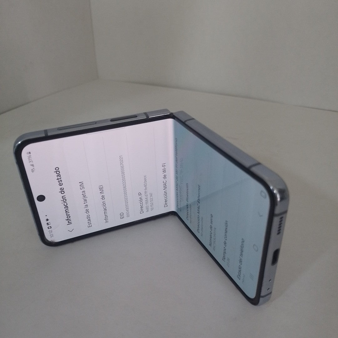 CELULAR SAMSUNG GALAXY Z FLIP4 SM-F721U (2022) 128 GB 8 GB RAM (SEMINUEVO)