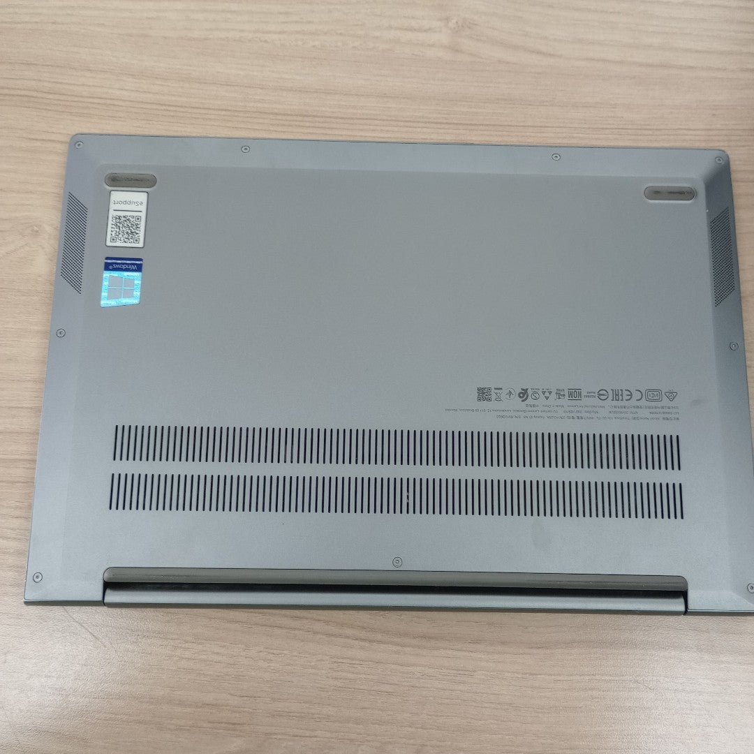 LAPTOP LENOVO THINKBOOK 13S G4 IAP (2022) 1 TB 16 GB RAM (SEMINUEVO)