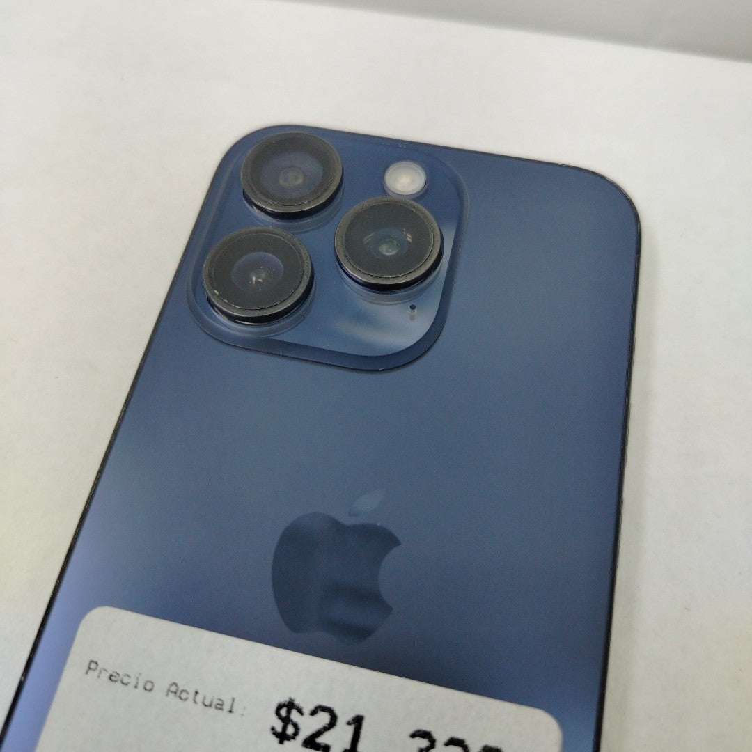 CELULAR APPLE IPHONE 15 PRO A3101 512 GB 8 GB RAM (SEMINUEVO)