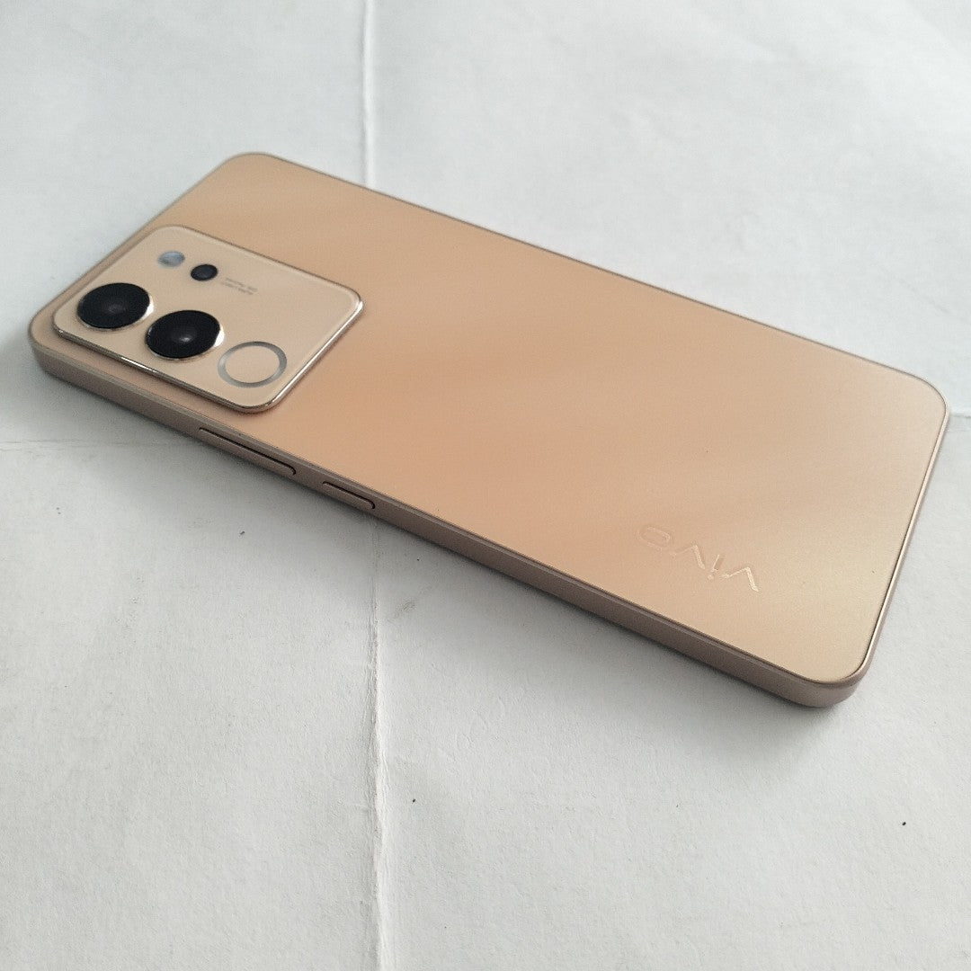 CELULAR VIVO V30 LITE V2314 (2023) 256 GB 12 GB RAM (SEMINUEVO)