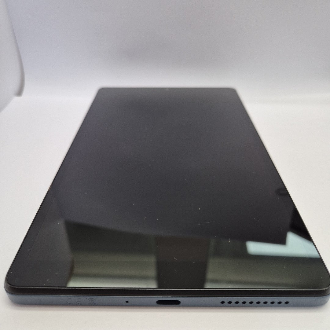 TABLETA LENOVO TAB M8 TB300FU (2023) 32 GB 3 GB RAM (SEMINUEVO)