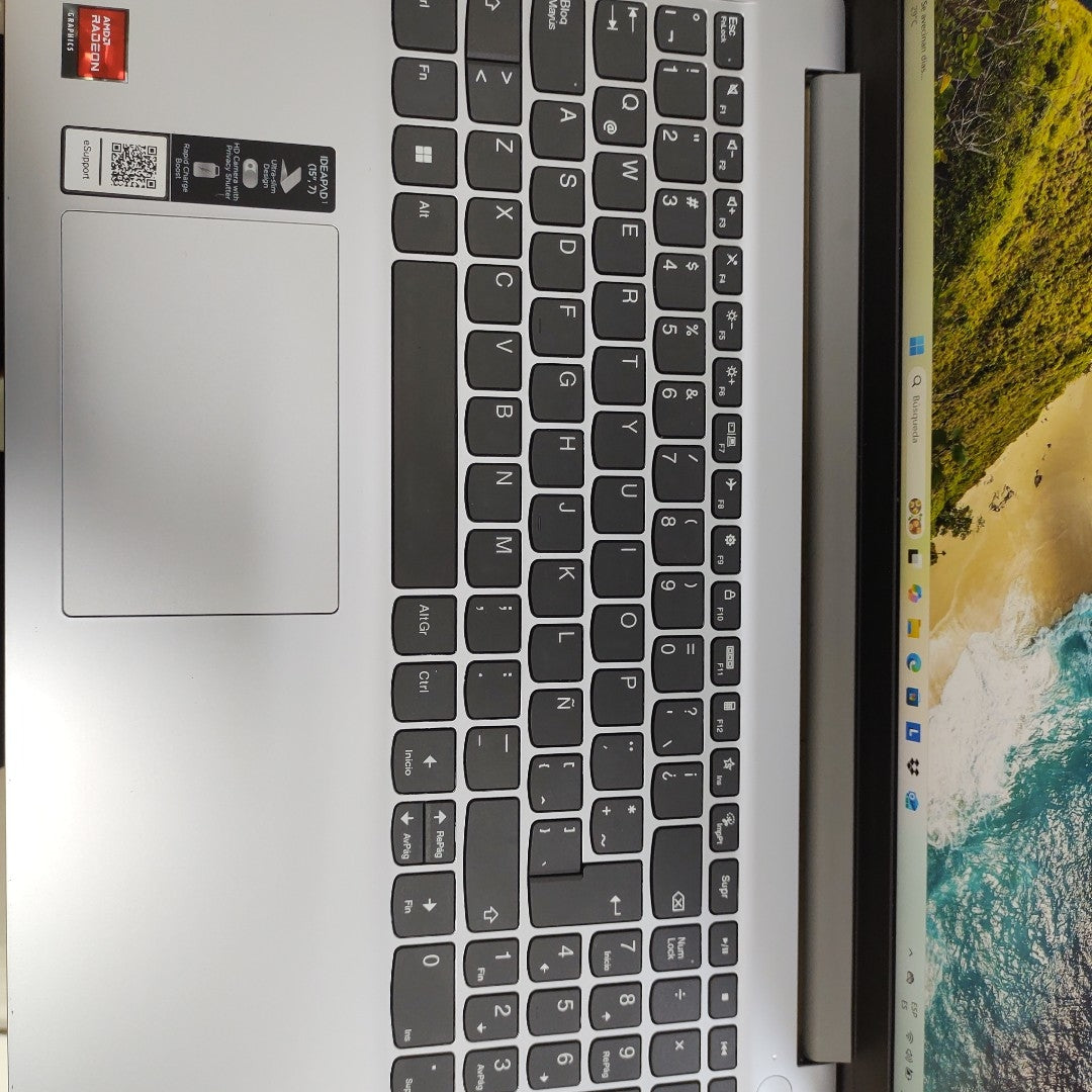 LAPTOP LENOVO IDEAPAD 1 15AMN7 (2023) 256 GB SSD 8 GB RAM