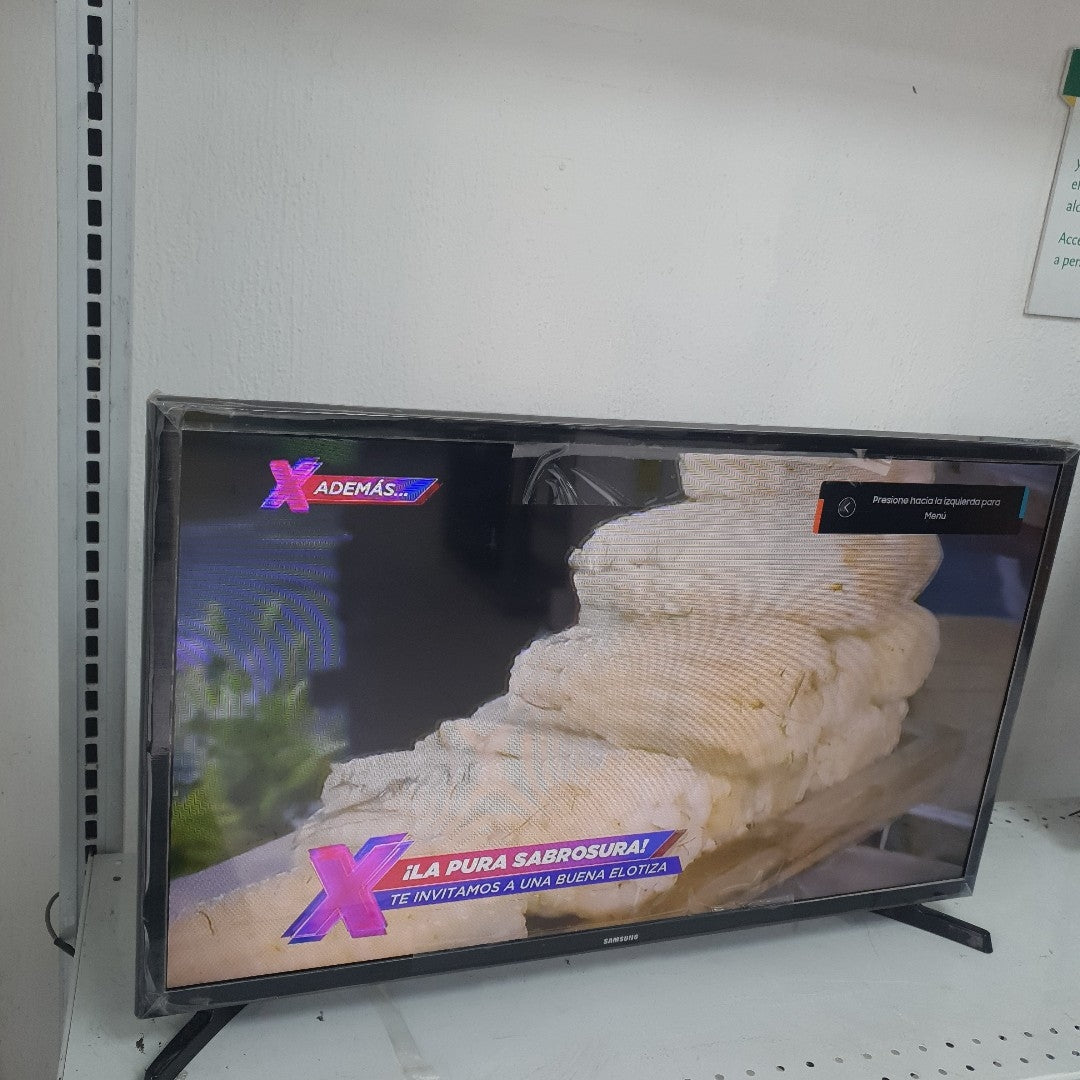 PANTALLA SAMSUNG UN32T4300AF (2022) 32" LED HD (SEMINUEVO)