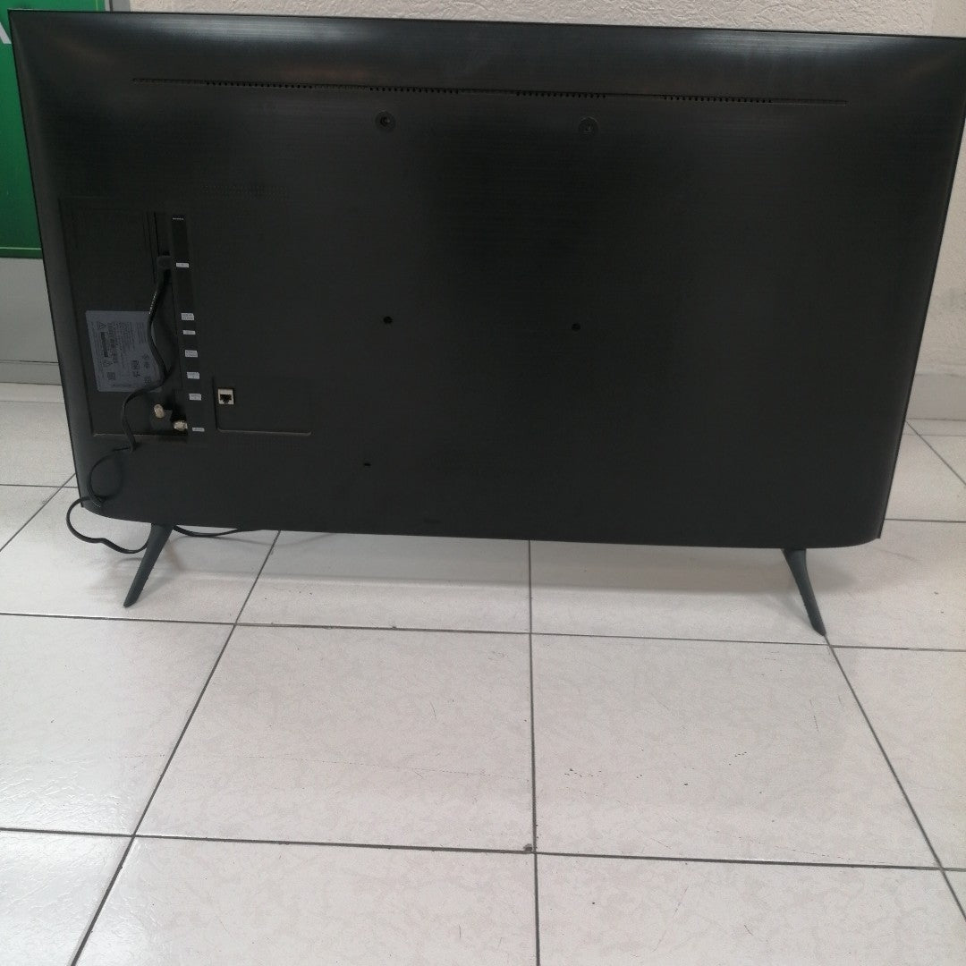 PANTALLA SAMSUNG UN43AU7000F (2022) 43" LED 4K (SEMINUEVO)