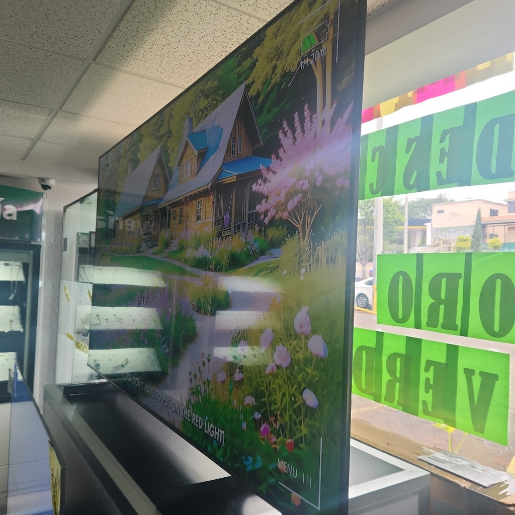 PANTALLA SAMSUNG UN85CU8000F (2023) 85" LED UHD 4K (SEMINUEVO)