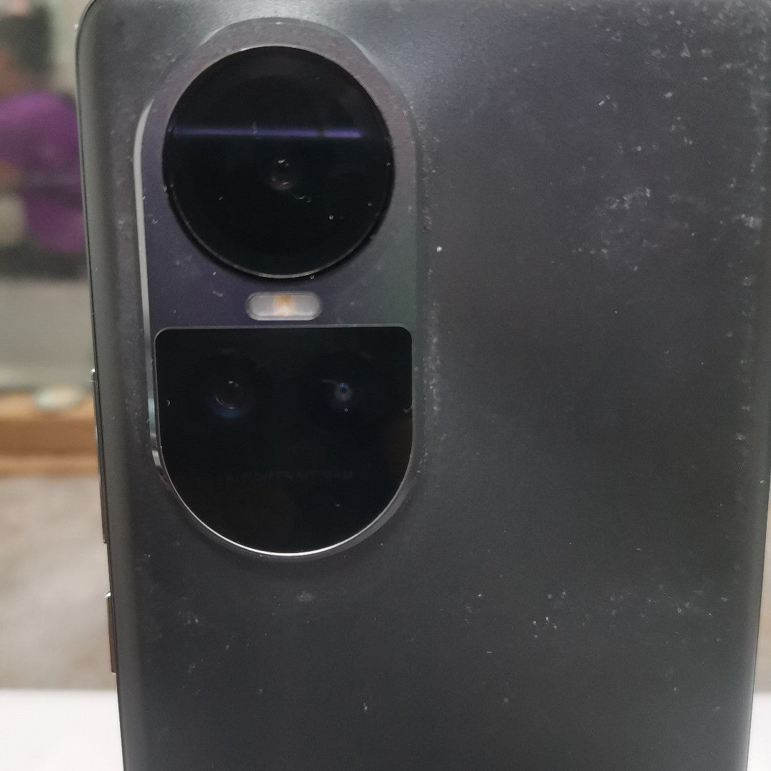 CELULAR OPPO  RENO 10 CPH2531 (2023) 256 GB 8 GB RAM (SEMINUEVO)