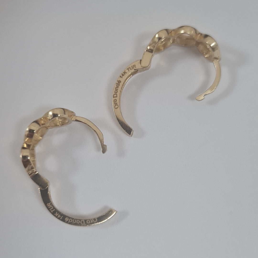 HUGGIES ORO 14K 2.1 (NUEVO)