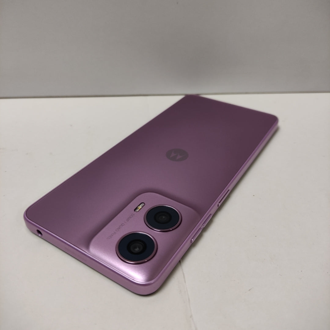 CELULAR MOTOROLA MOTO G24 XT2423-1 (2024) 256 GB 4 GB RAM (SEMINUEVO)