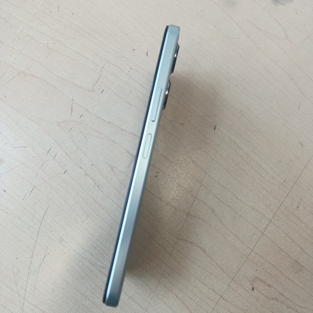 CELULAR VIVO Y18 V2333 256 GB 8 GB RAM (SEMINUEVO)
