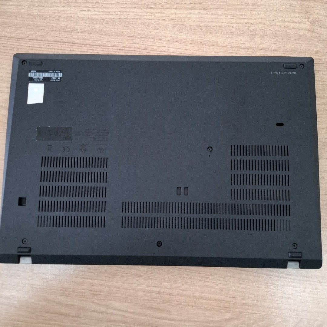 LAPTOP LENOVO THINKPAD T14 GEN 2 (2022) 512 GB SSD 16 GB RAM (SEMINUEVO)