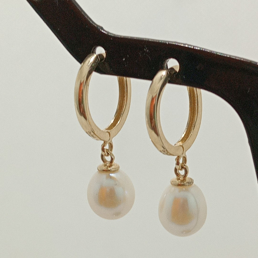 HUGGIES ORO 14K 2.4 (NUEVO)