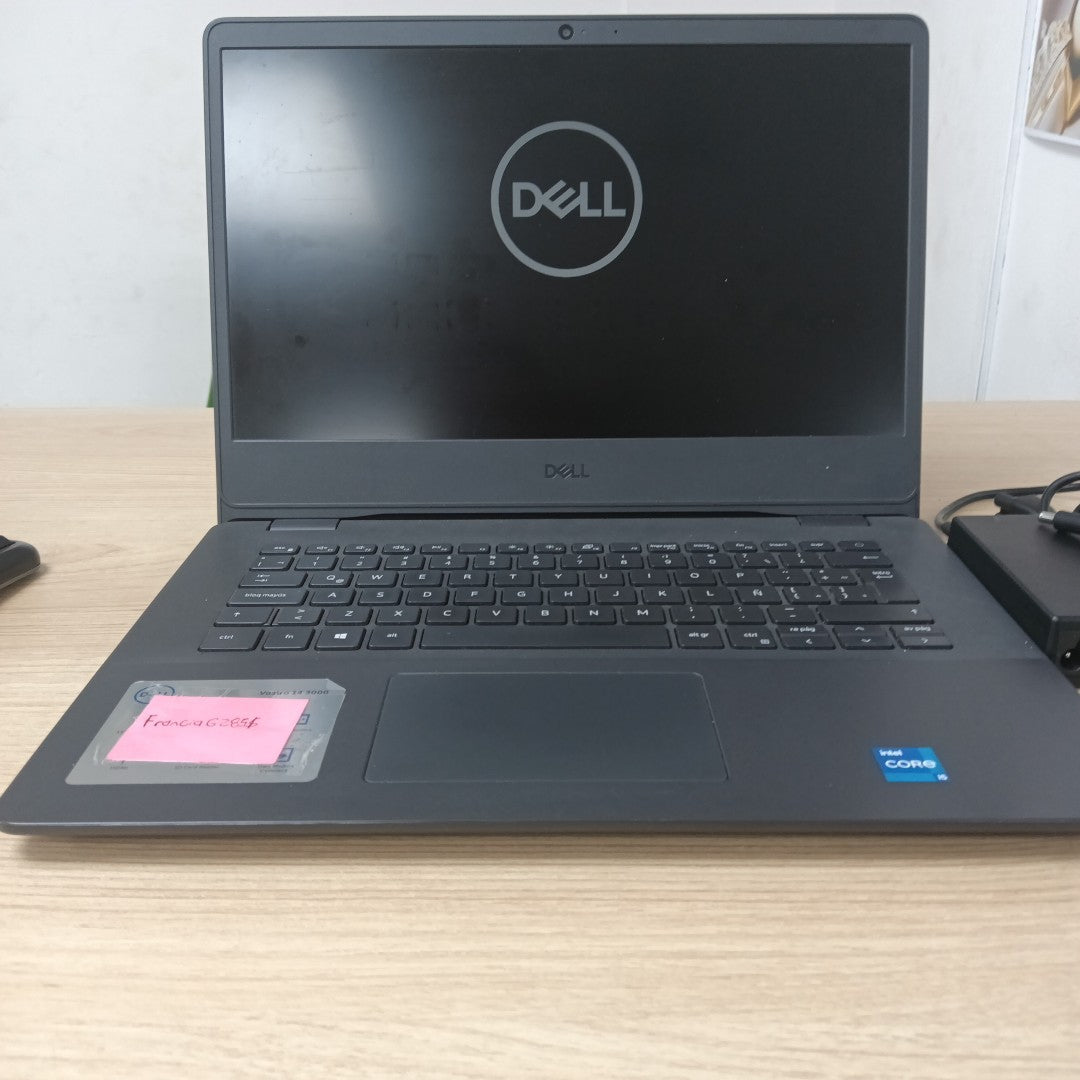 LAPTOP DELL VOSTRO 3400 (2022) 1 TB 8 GB RAM (SEMINUEVO)