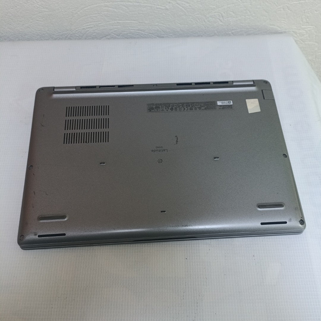 LAPTOP DELL LATITUDE 5440 (2023) 256 GB SSD 16 GB RAM (SEMINUEVO)