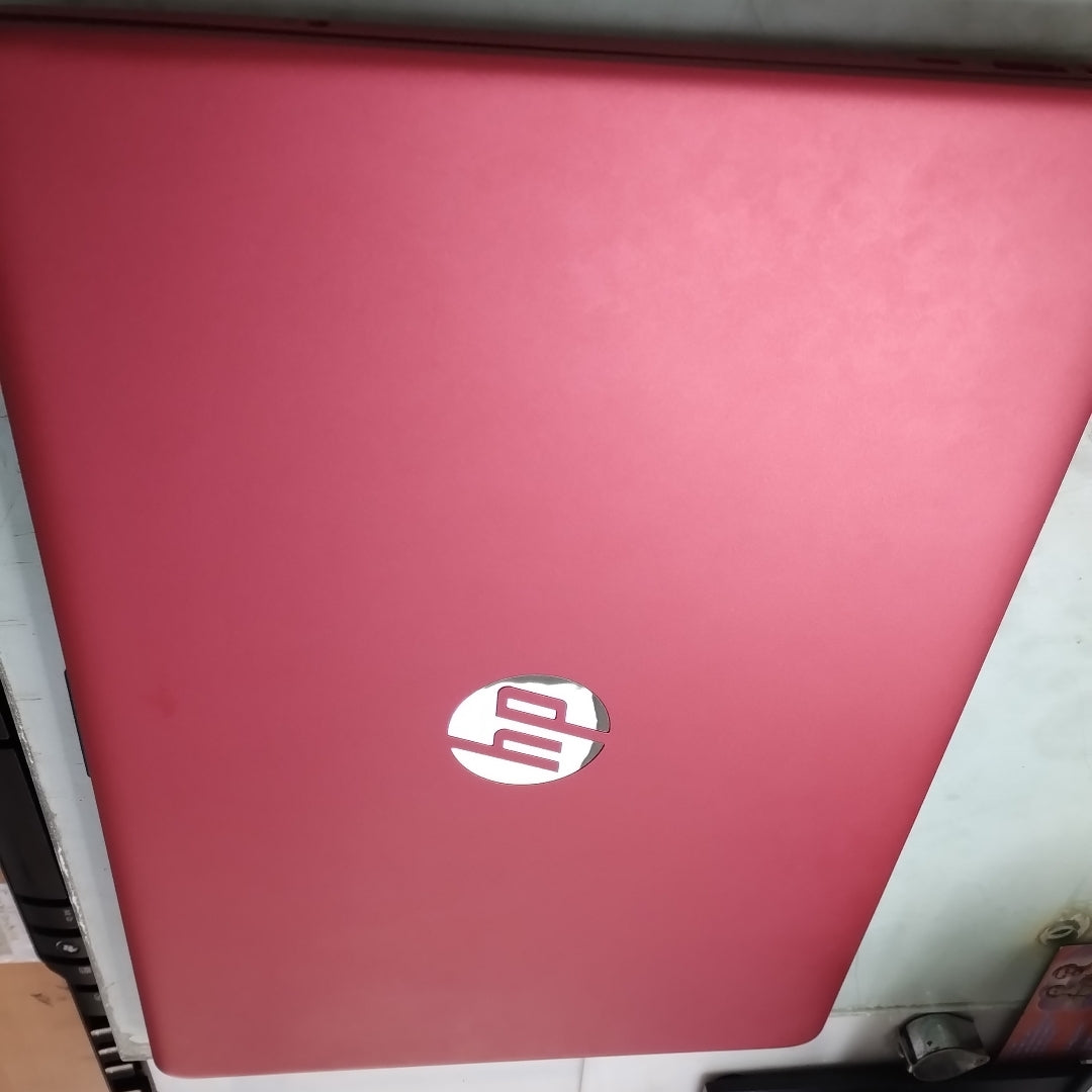 LAPTOP HP 15-DW3500LA (2022) 256 GB SSD 8 GB RAM (SEMINUEVO)